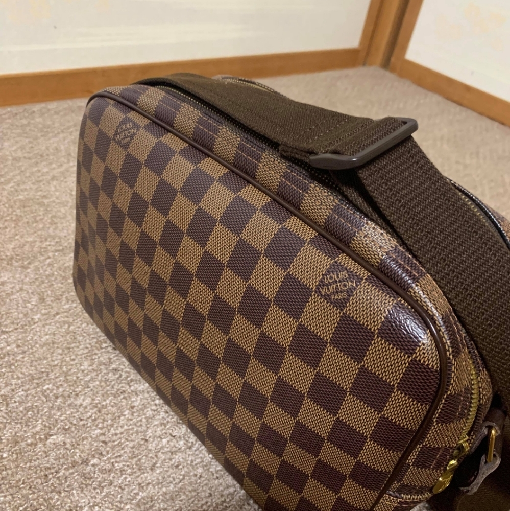 💐Authentic PM REPORTER BODYBAG 💐 - Picture 4 of 11